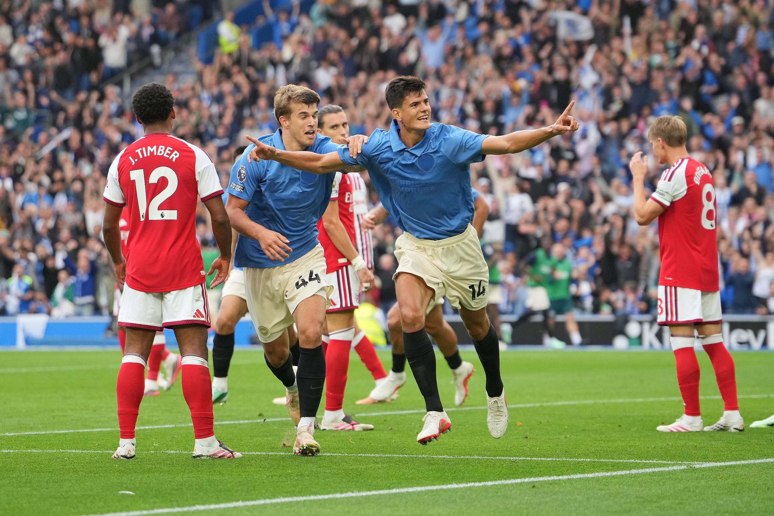 Góc Nhìn J88: Lần gần nhất Arsenal thua 0-3 cũng là trước Brighton, đúng giai đoạn đua vô địch then chốt năm 2023