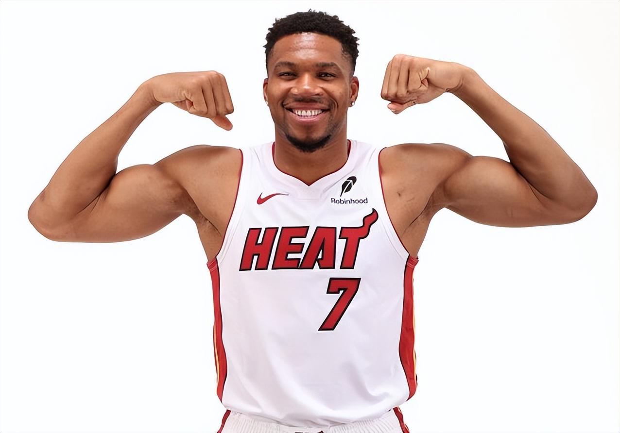 Góc Nhìn J88: Lương năm 58,46 triệu USD! Trận ra mắt 9 điểm 4 rebound 7 kiến tạo! Giannis có cửa hướng tới triple-double mỗi trận