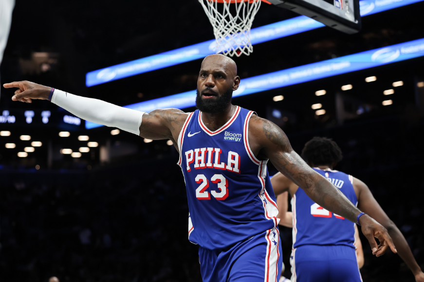 Góc Nhìn J88: James ra mắt 10+4+5! 76ers bị Nets lật ngược, Embiid 8 mất bóng